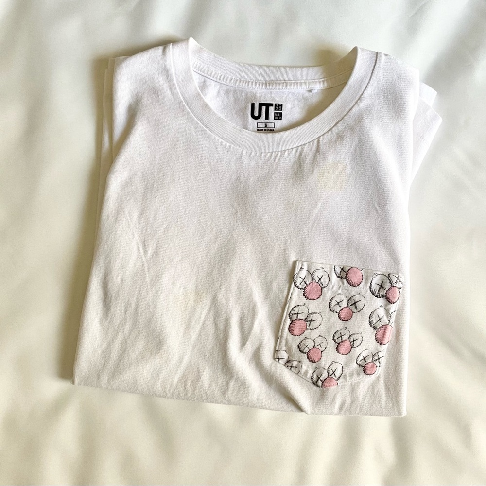 KAWS x Uniqlo UT Pocket Tee *FLAW*